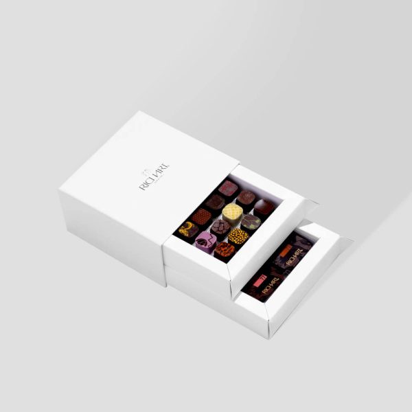 2 Tray and 1 sleeve Chocolate Box Packaging